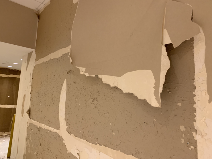 Hyatt 2nd Floor Wall Covering Removal